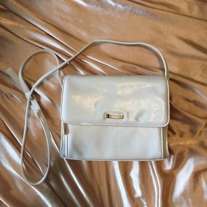 Cream shoulder purse